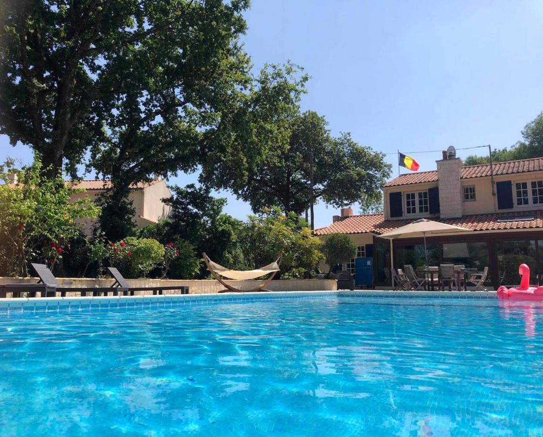 Maison Charmante Avec Piscine Privee A Saint-Georges-De-Pointindouxc Екстер'єр фото